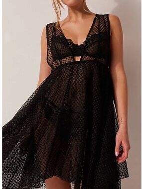 Free People Black Lace V-Neck Tunic Top